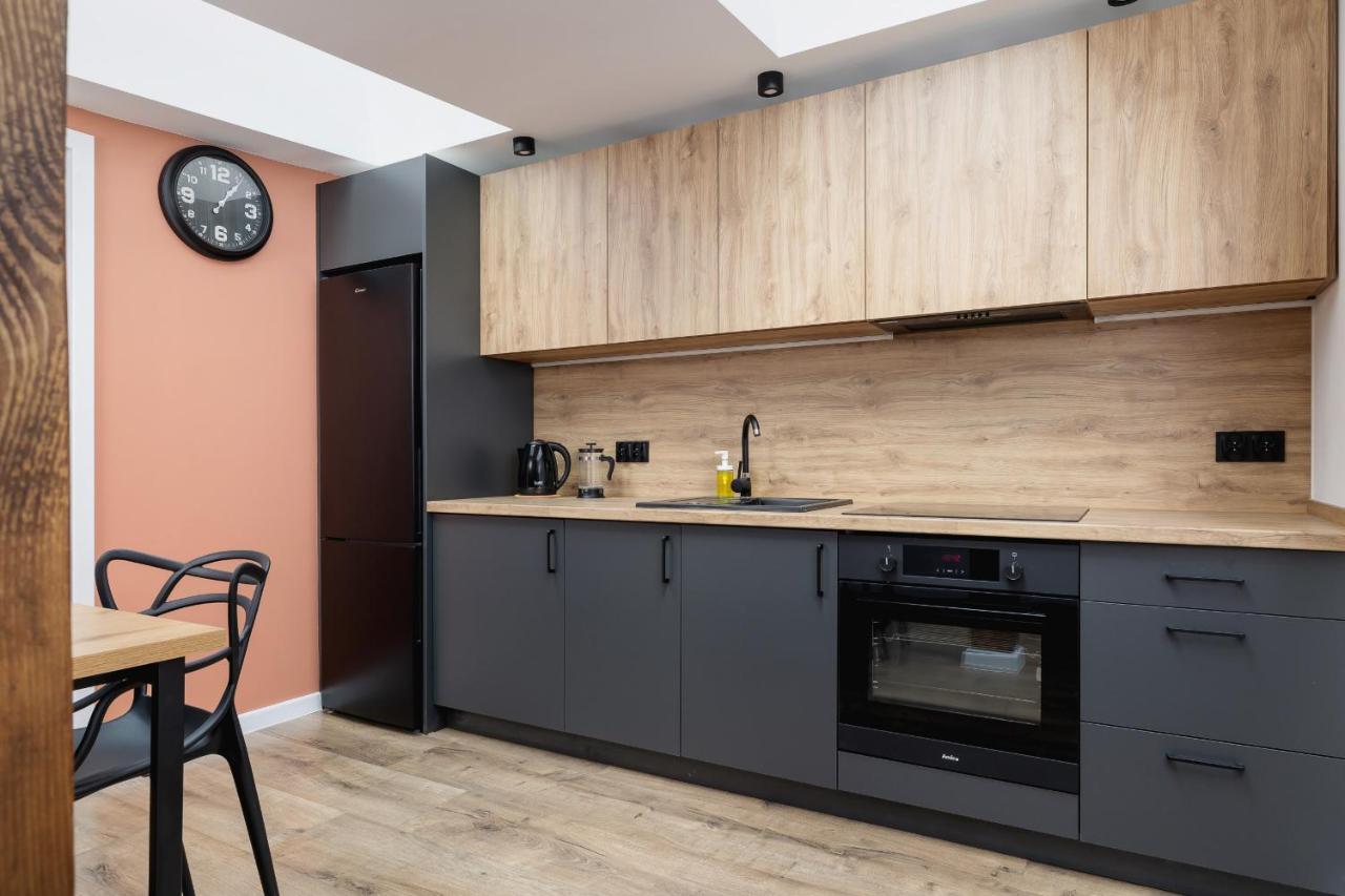 Cosy Apartments Kosciuszki Near The Main Train Station By Noclegi Renters كاتوفيتسه المظهر الخارجي الصورة