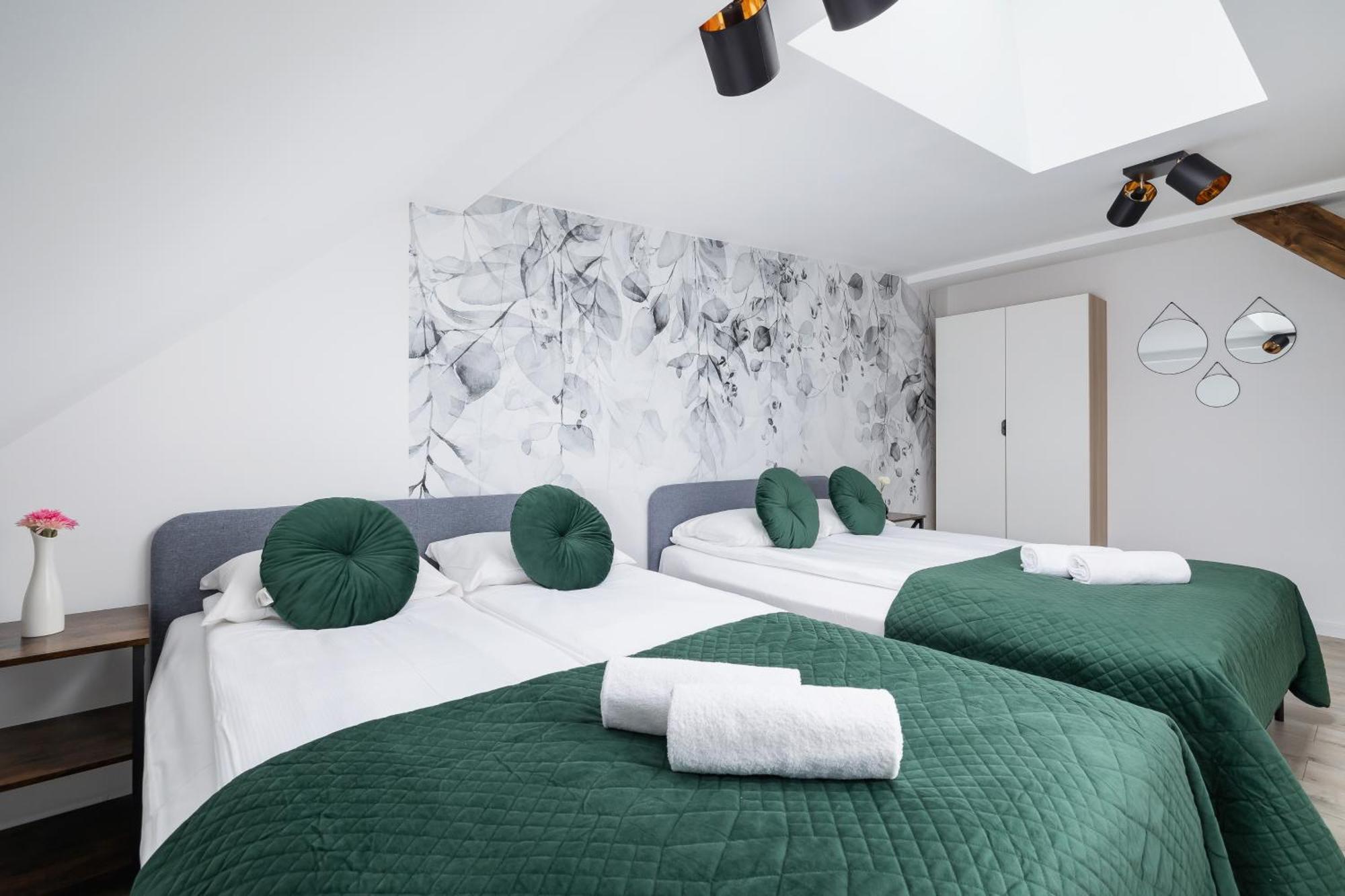 Cosy Apartments Kosciuszki Near The Main Train Station By Noclegi Renters كاتوفيتسه المظهر الخارجي الصورة